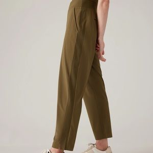 Athleta Brooklyn ankle pant, discontinued brown color